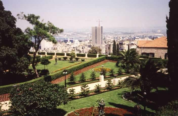 Хайфа Бахайский комплекс-персидские сады